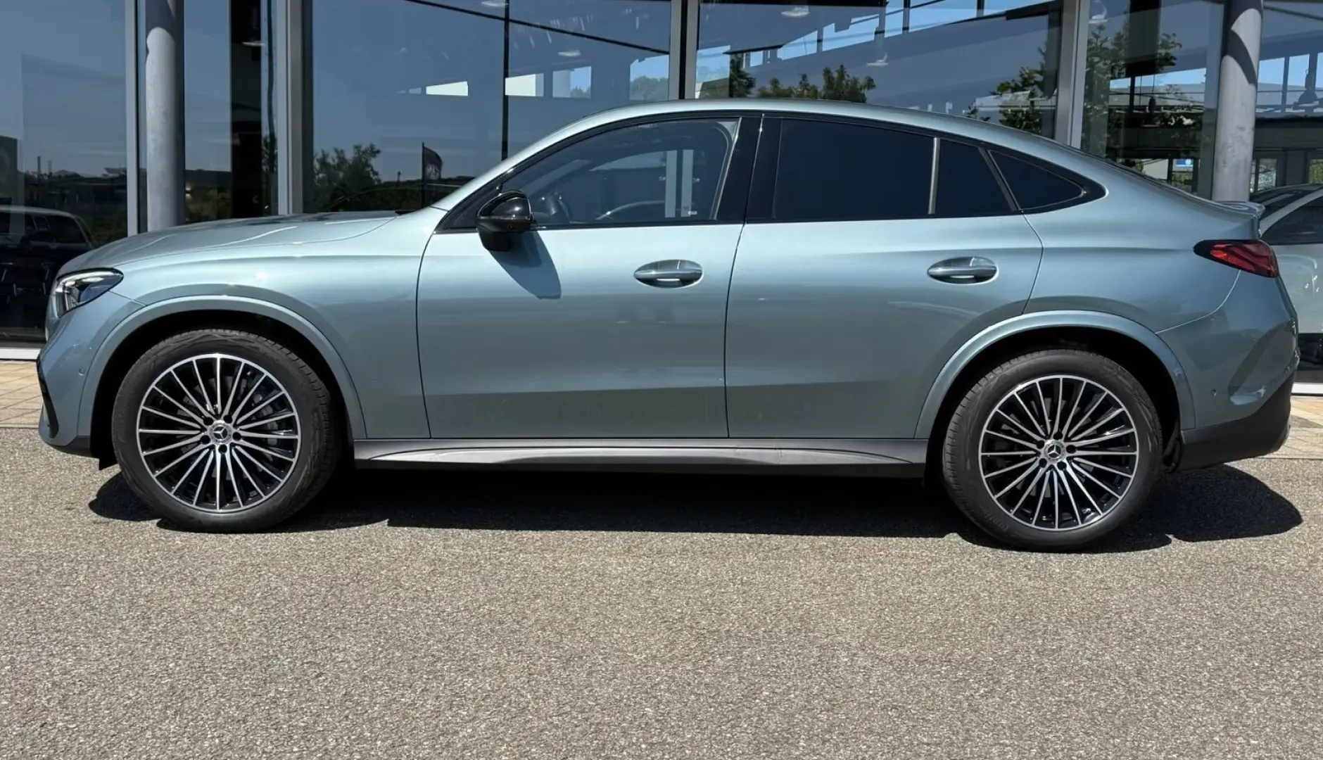 GLC450d 4M COUPE AMG+PANO AHK+DISTR+BURMES+NIGHT