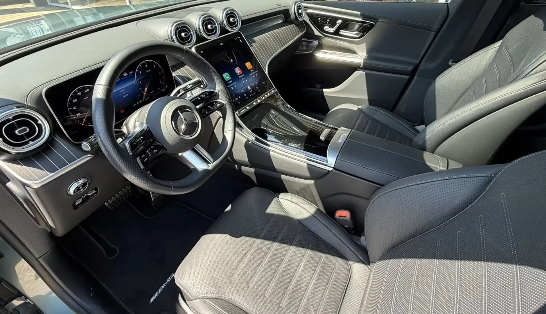 GLC450d 4M COUPE AMG+PANO AHK+DISTR+BURMES+NIGHT