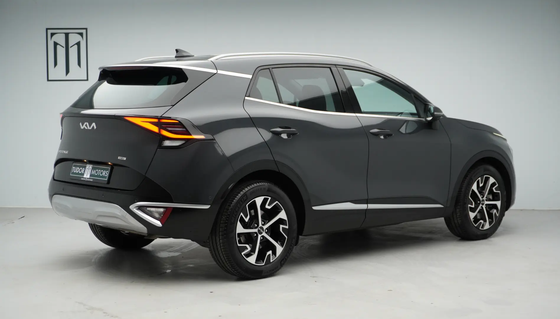 KIA Sportage Design 1.6 T-GDI Hybrid