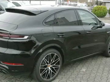 Porsche Cayenne Coupe E-Hybrid,schw/schw,22