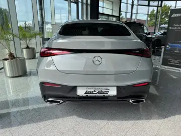 Mercedes-Benz GLC 200 4M AMG+Pano+AHK+Keyless+Burmester