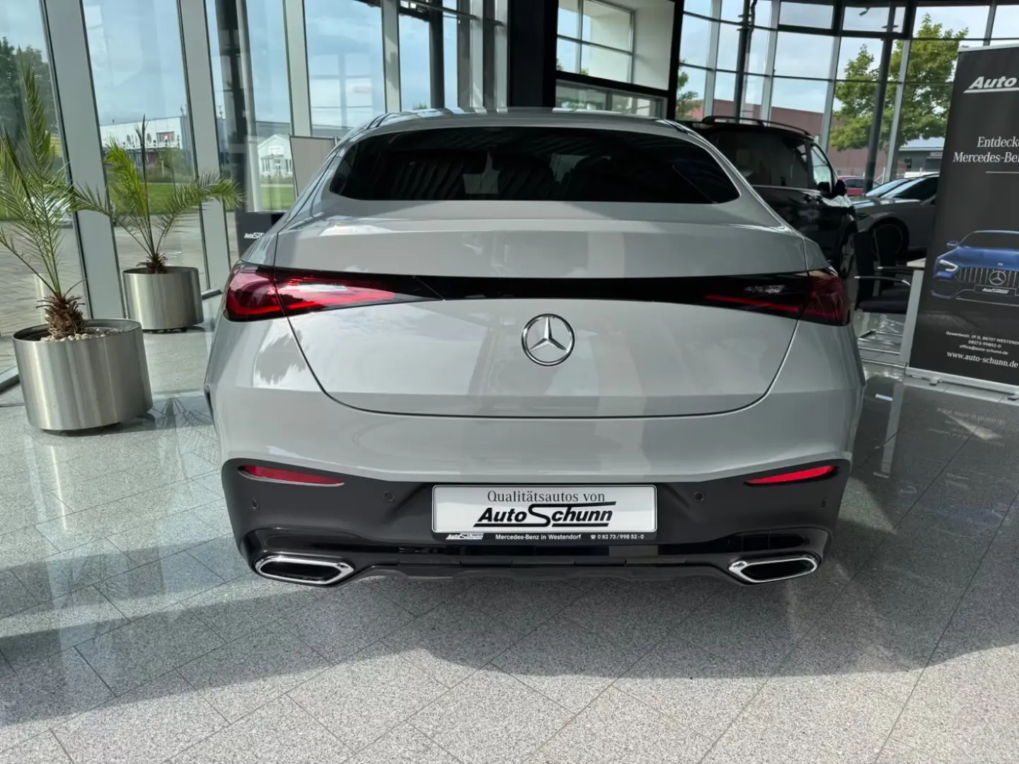 Mercedes-Benz GLC 200 4M AMG+Pano+AHK+Keyless+Burmester