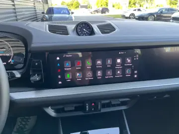 Porsche Cayenne Coupe E-Hybrid LUFT-BOSE-HEAD