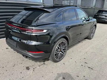 Porsche Cayenne Coupe E-Hybrid LUFT-BOSE-HEAD