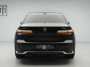 BMW 740d xDrive MHEV