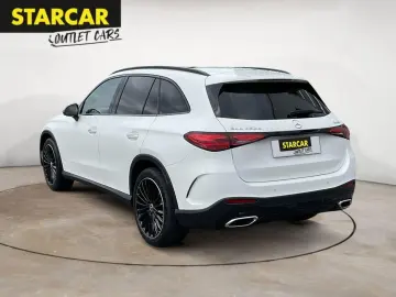 GLC 220d 4MATIC AMG-LINE+PANO+ACC+LED+AHK+KEYLES