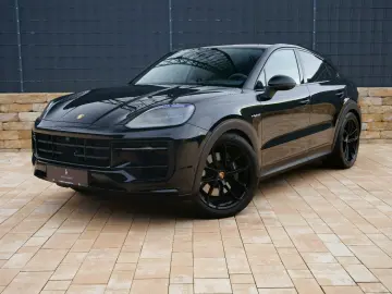 Porsche Cayenne Cupă E-Hybrid  LEICHTBAU CARBO
