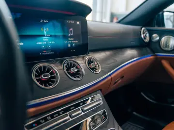 Mercedes-Benz E450 4Matic | Burmester AMG Paket