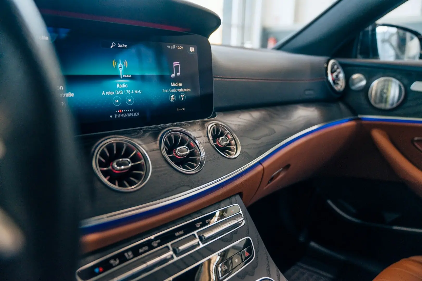 Mercedes-Benz E450 4Matic | Burmester AMG Paket