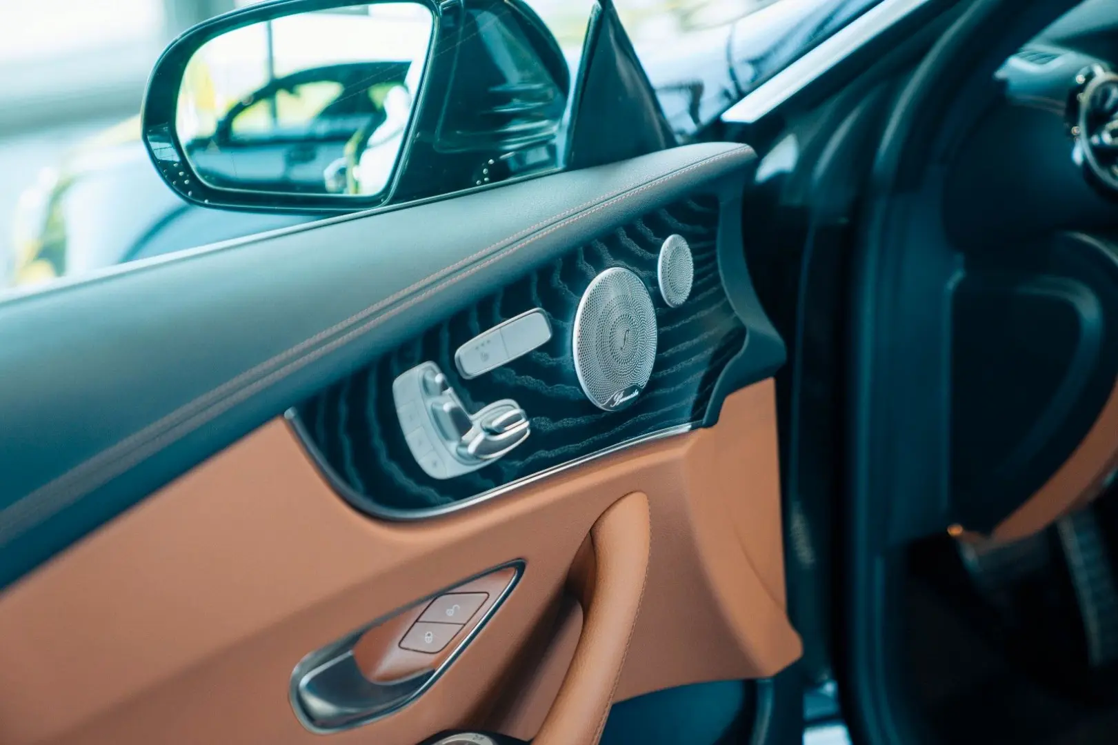 Mercedes-Benz E450 4Matic | Burmester AMG Paket