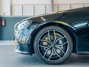Mercedes-Benz E450 4Matic | Burmester AMG Paket