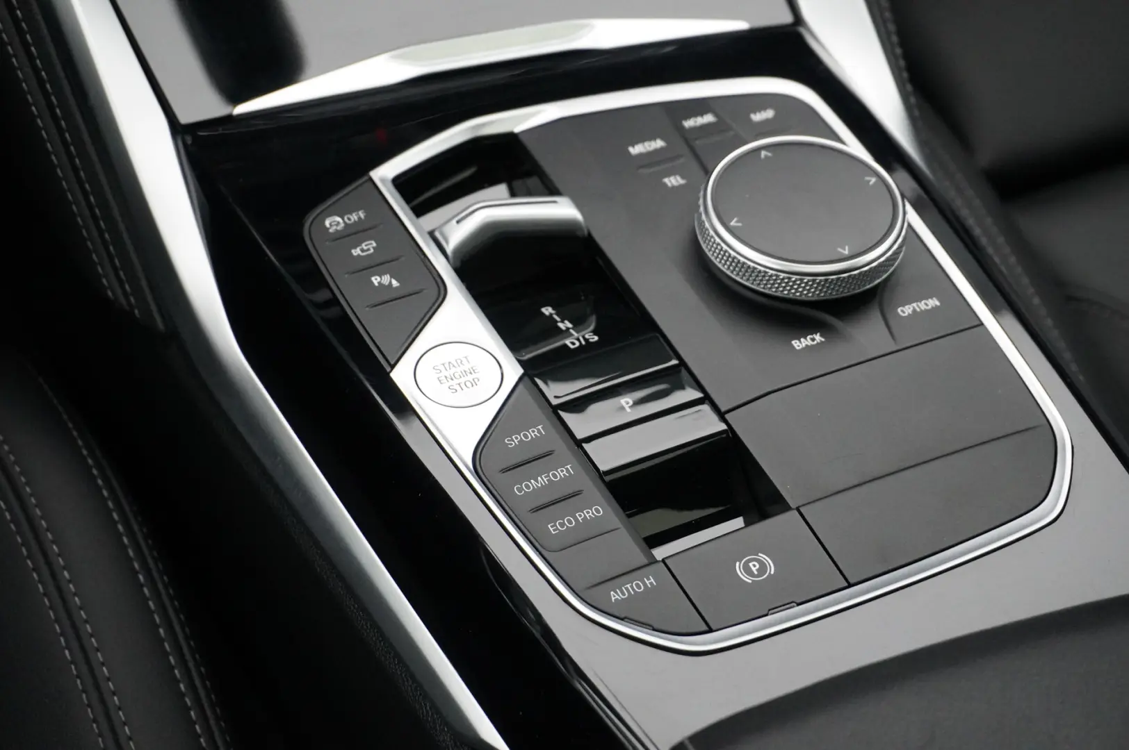 BMW M440i G4C xDrive MHEV
