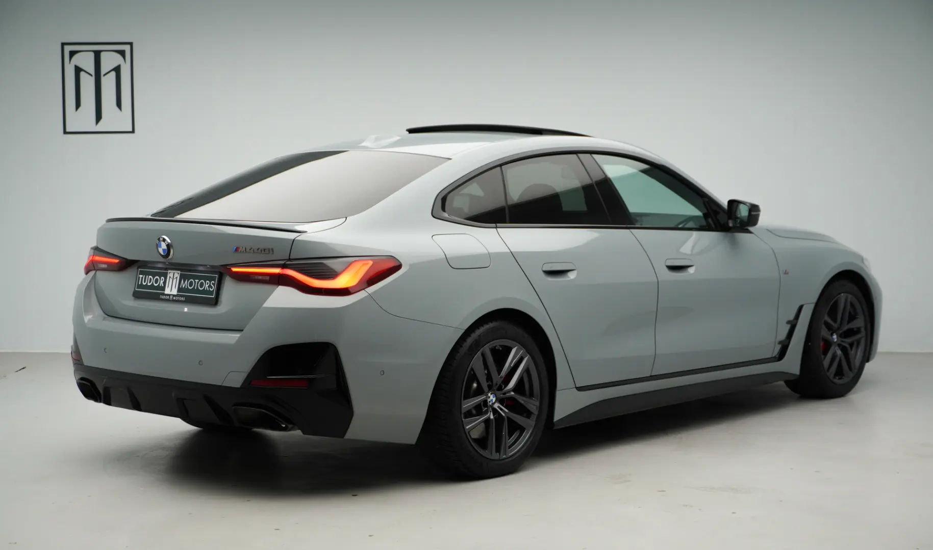 BMW M440i G4C xDrive MHEV