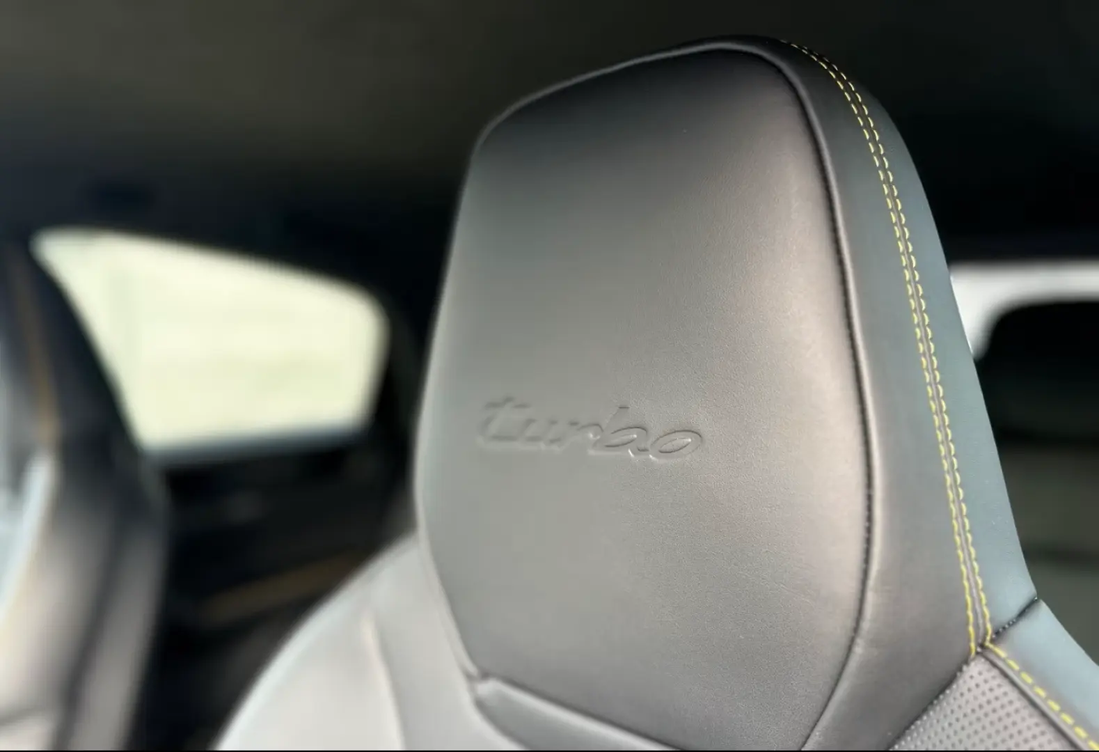 Porsche Cayenne Turbo E-Hybrid Coupe GT-Paket