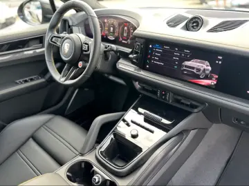 Porsche Cayenne Turbo E-Hybrid Coupe GT-Paket