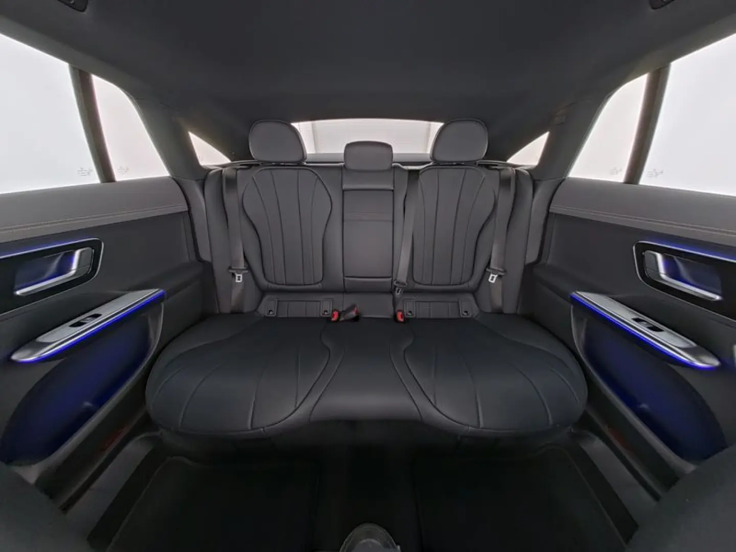 EQE 500 4M AMG-Sport/AIRM/AHK/Night/HA-Len/Memo