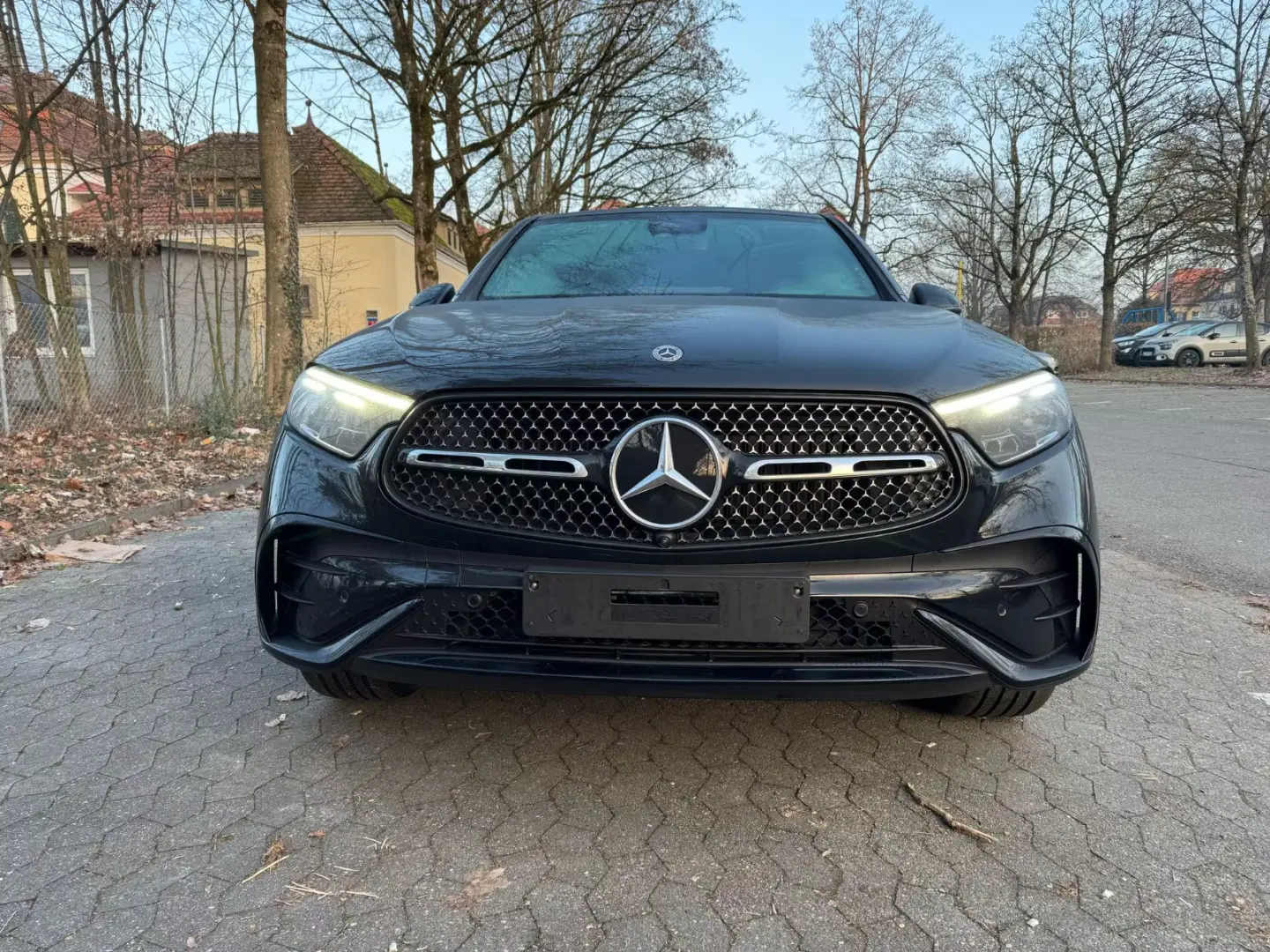 Mercedes-Benz GLC 220 d 4M/COUPE/AMG/HEADUP/PAN/Burmester