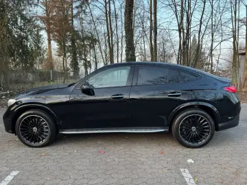 Mercedes-Benz GLC 220 d 4M/COUPE/AMG/HEADUP/PAN/Burmester