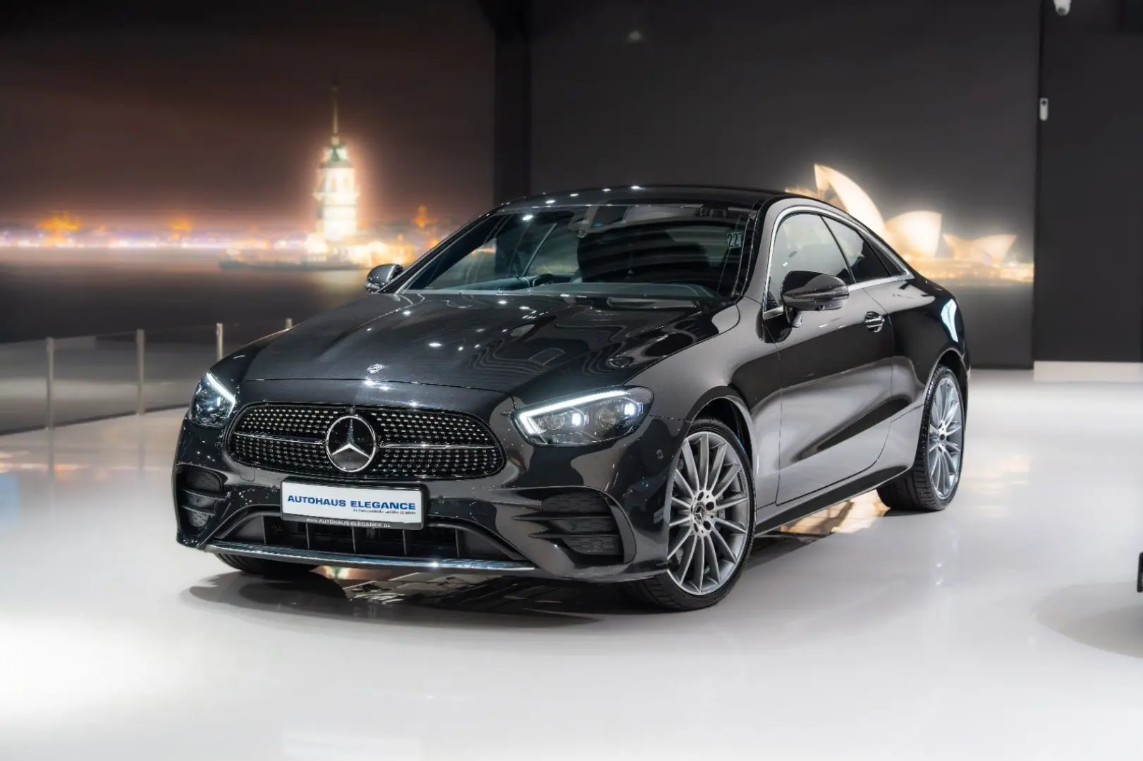 Mercedes-Benz E 450 Coupe 4Mat*AMG-LINE*BURMES*MULTIBEAM