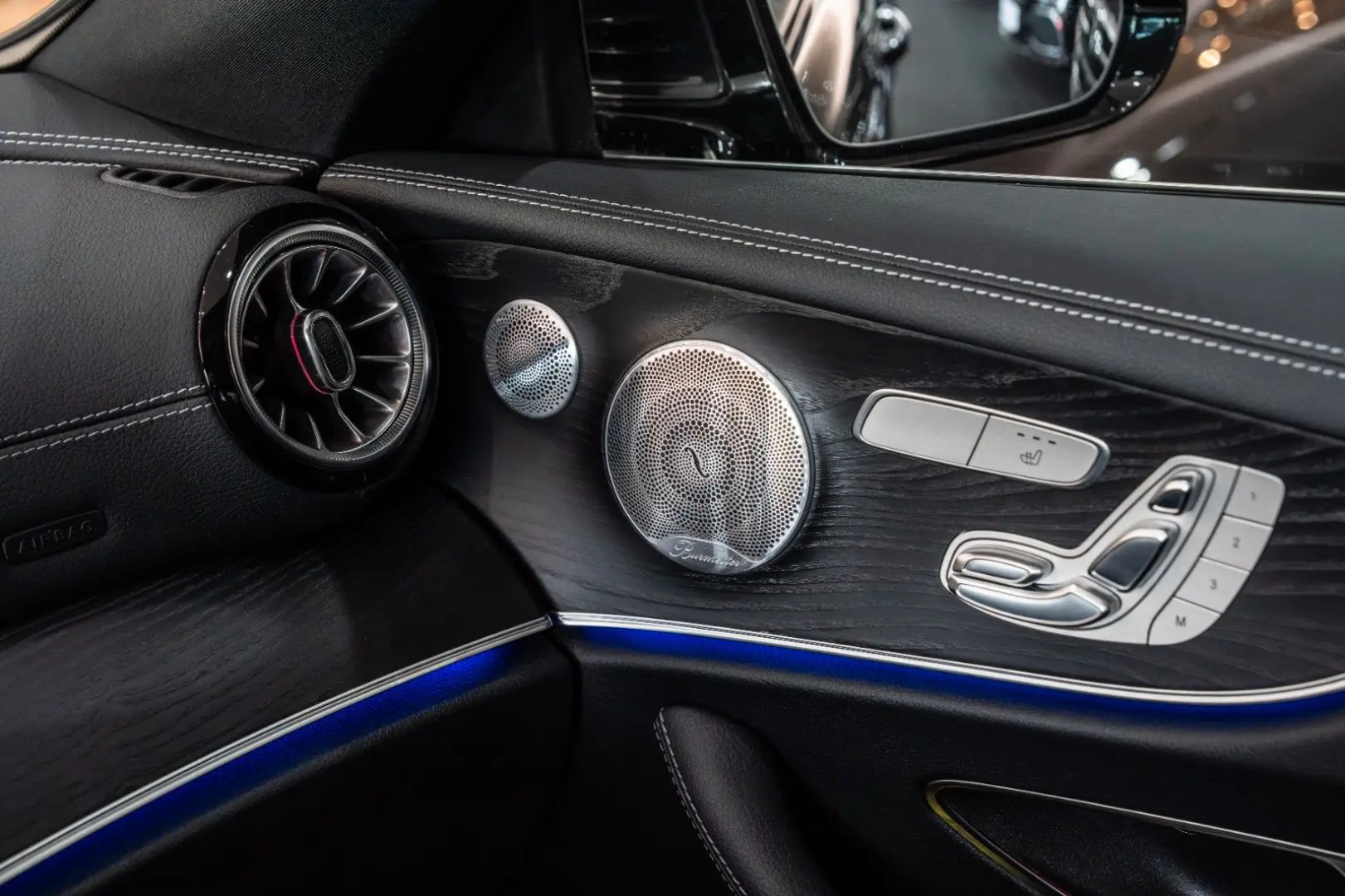 Mercedes-Benz E 450 Coupe 4Mat*AMG-LINE*BURMES*MULTIBEAM