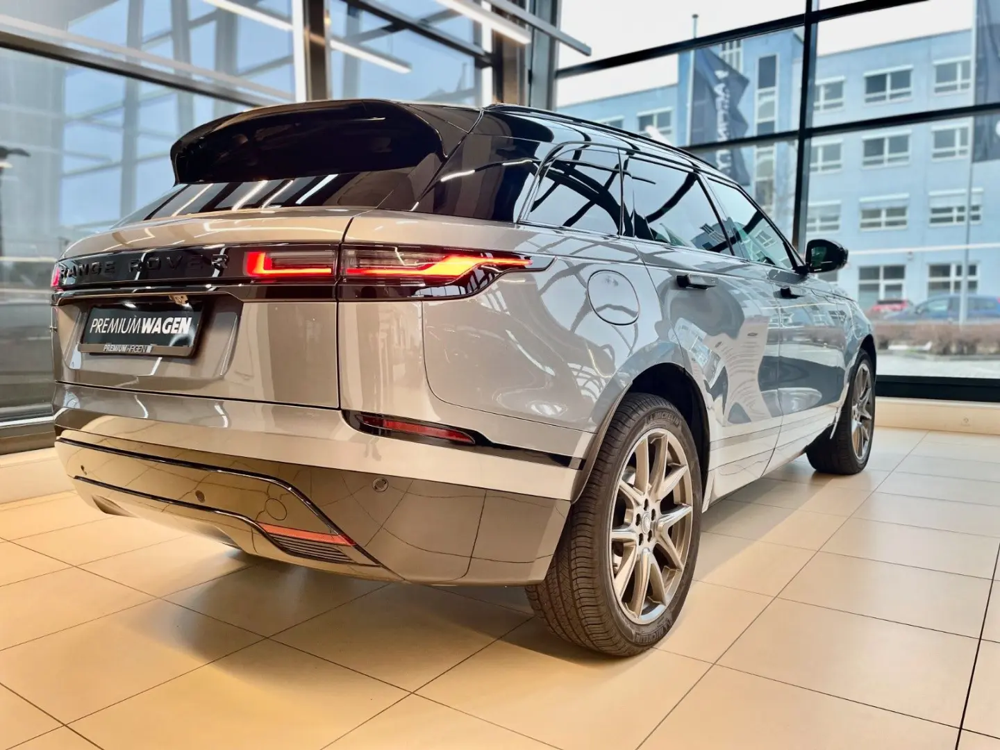 Velar D300 DYNAMIC SE HeadUp Winter LED