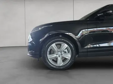Range Rover Velar P400e S