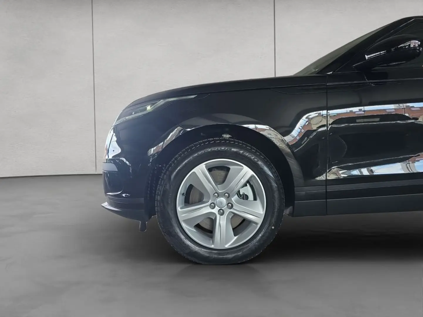 Range Rover Velar P400e S