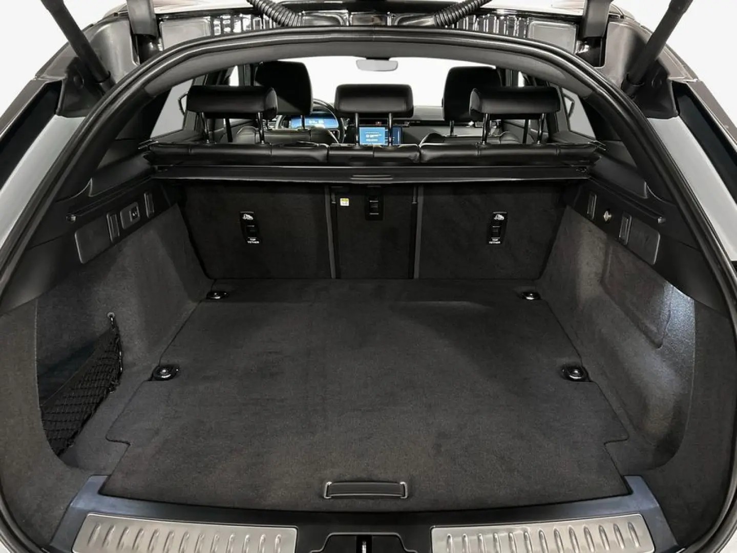 Range Rover Velar P400e Dynamic SE