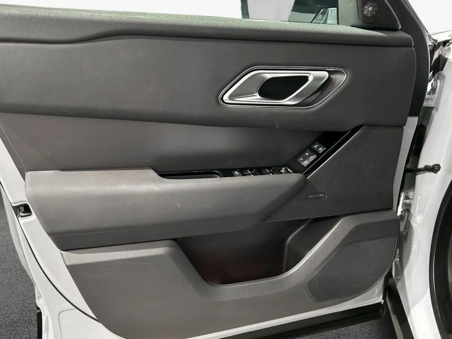 Range Rover Velar P400e Dynamic SE