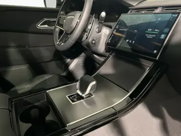 Range Rover Velar P400e Dynamic SE