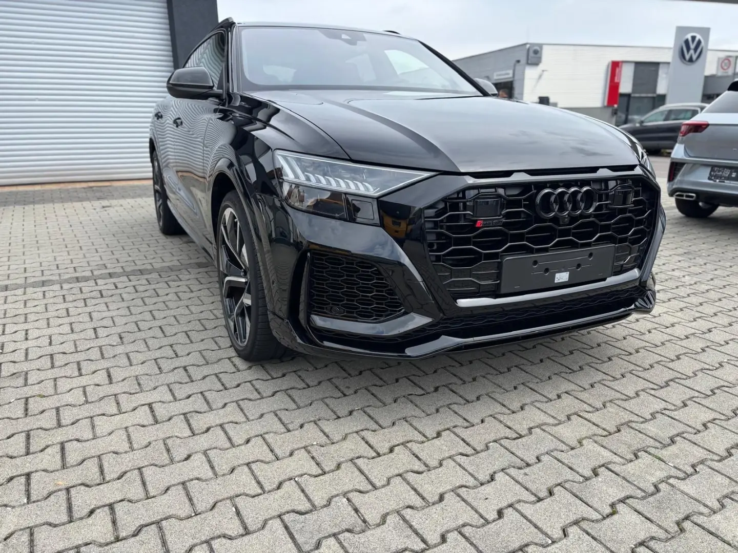 RSQ8 RS Q8 4.0 TFSI quattro*VOLL*CARBON*SandHZ*H
