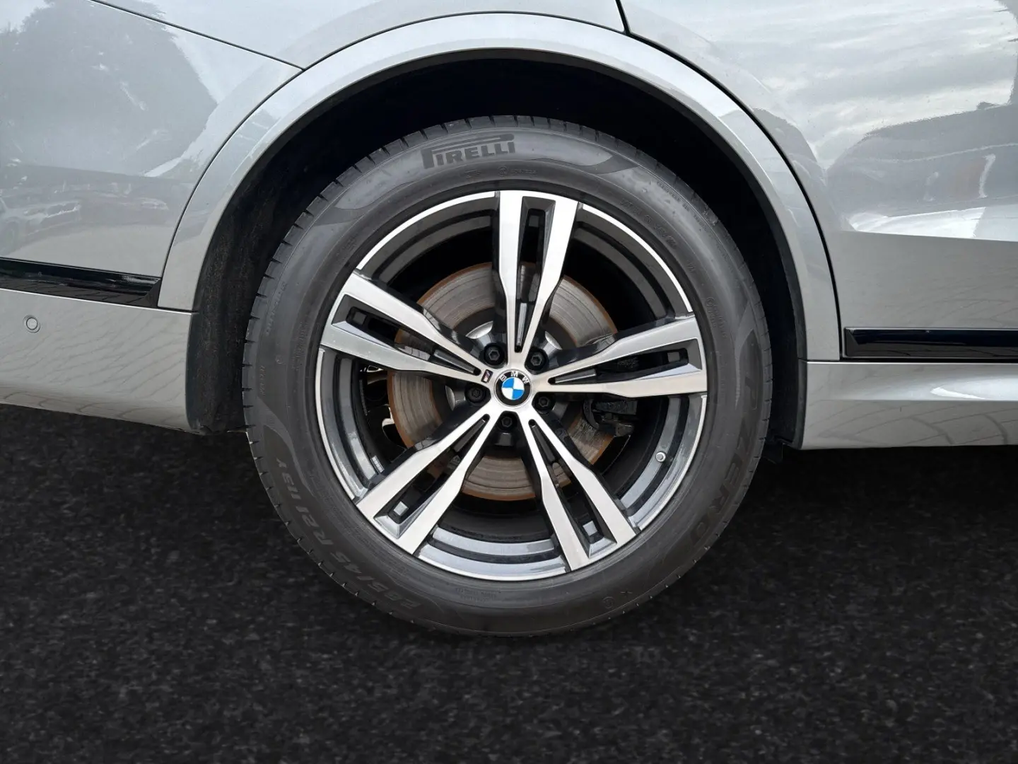 X7 M60i xDrive M Sport Pro|AHK|SkyLounge|DA-Prof