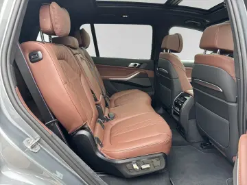 X7 M60i xDrive M Sport Pro|AHK|SkyLounge|DA-Prof