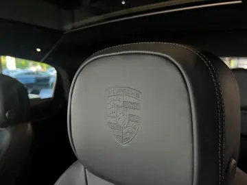Porsche Cayenne E-Hybrid Coupe HA