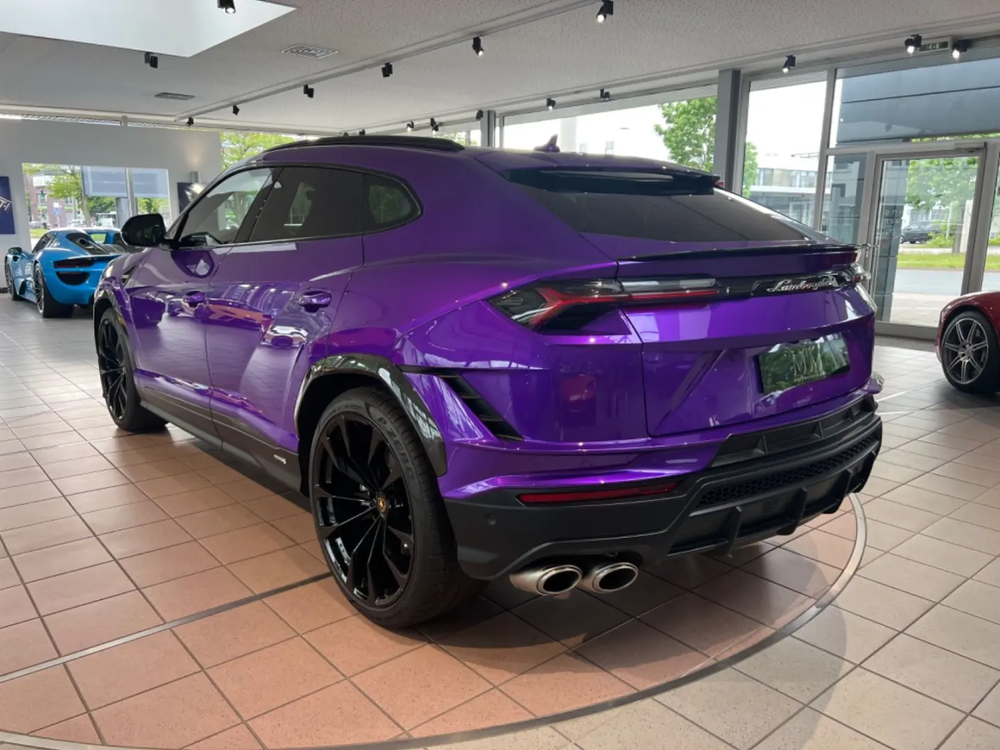 Urus S  AKRAPOVIC/ANIMA/CARBON