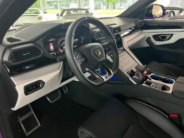 Urus S  AKRAPOVIC/ANIMA/CARBON