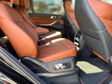 X7 M60i xDrive 22
