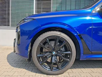 X7 M60i xDr