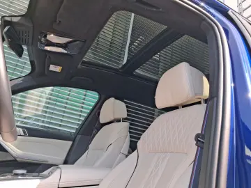 X7 M60i xDr