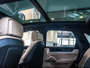 Porsche Cayenne Masaj E-Hybrid HD-Matrix Inno