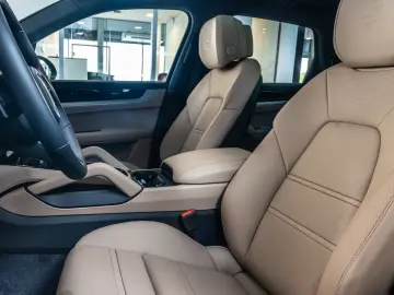 Porsche Cayenne Masaj E-Hybrid HD-Matrix Inno