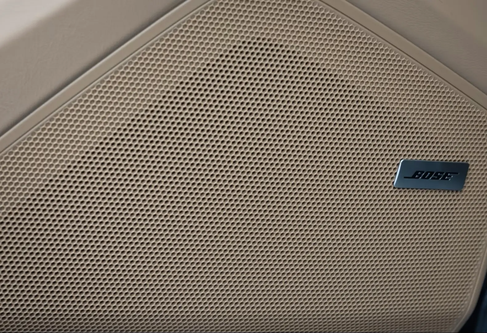 Porsche Cayenne Masaj E-Hybrid HD-Matrix Inno