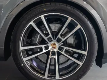 Porsche Cayenne Masaj E-Hybrid HD-Matrix Inno