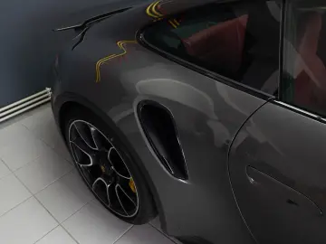 Porsche Turbo S