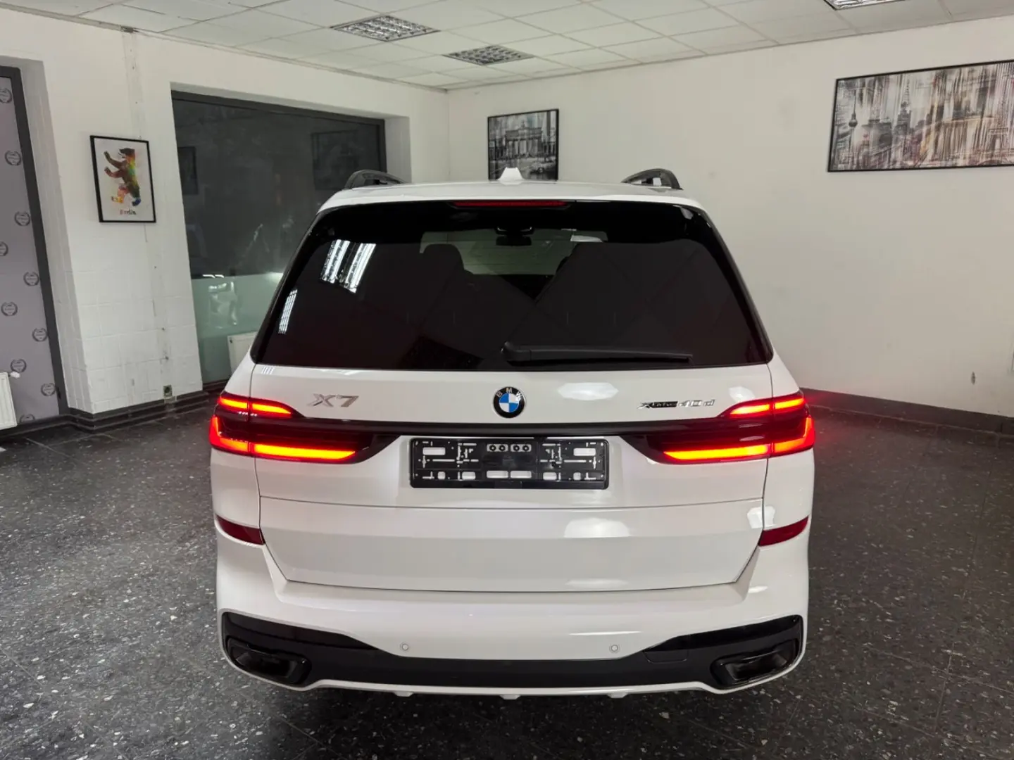 X7 40d M-SPORT 7-SITZ ICONIC SKYLOUNGE HUD 360°C