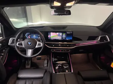 X7 40d M-SPORT 7-SITZ ICONIC SKYLOUNGE HUD 360°C