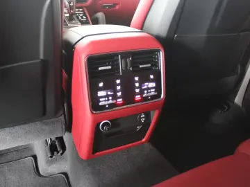 Porsche Cayenne E-Hybrid Platinum Edition/Sport
