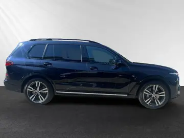 X7 xDrive40i M Sport|AHK|SkyLounge|Autobahnassis