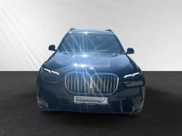 X7 xDrive40i M Sport AHK SkyLounge Autobahnassis