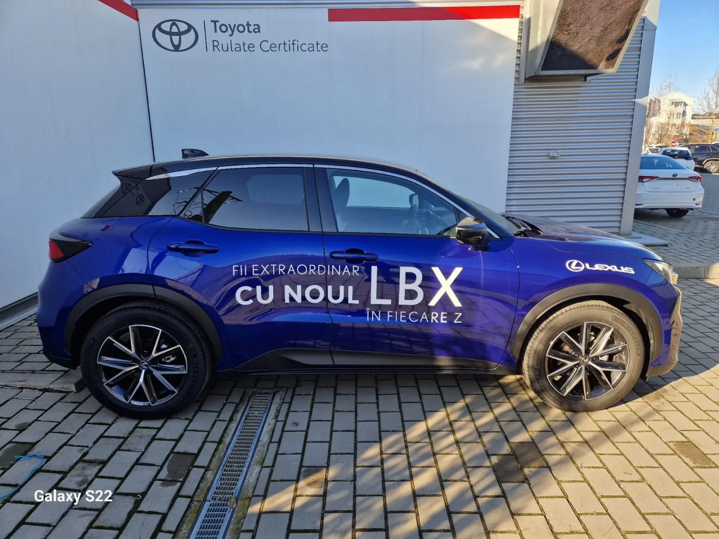 Lexus LBX 1-5-4x2-Cool